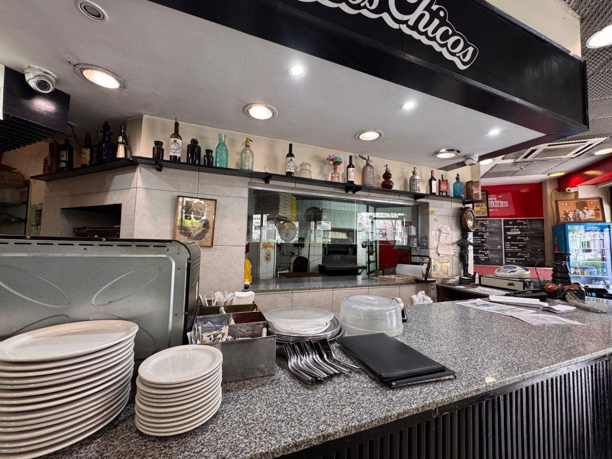 Foto de VENTA EXCELENTE LOCAL COMERCIAL SOBRE IMPORTANTE AVENIDA EN MONSERRAT, imagen 4
