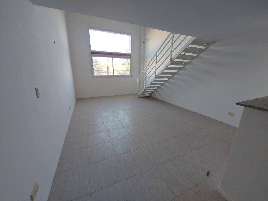 Foto de HERMOSO DEPARTAMENTO 2 AMB. TIPO LOFT - INCREIBLE OPORTUNIDAD., imagen 4