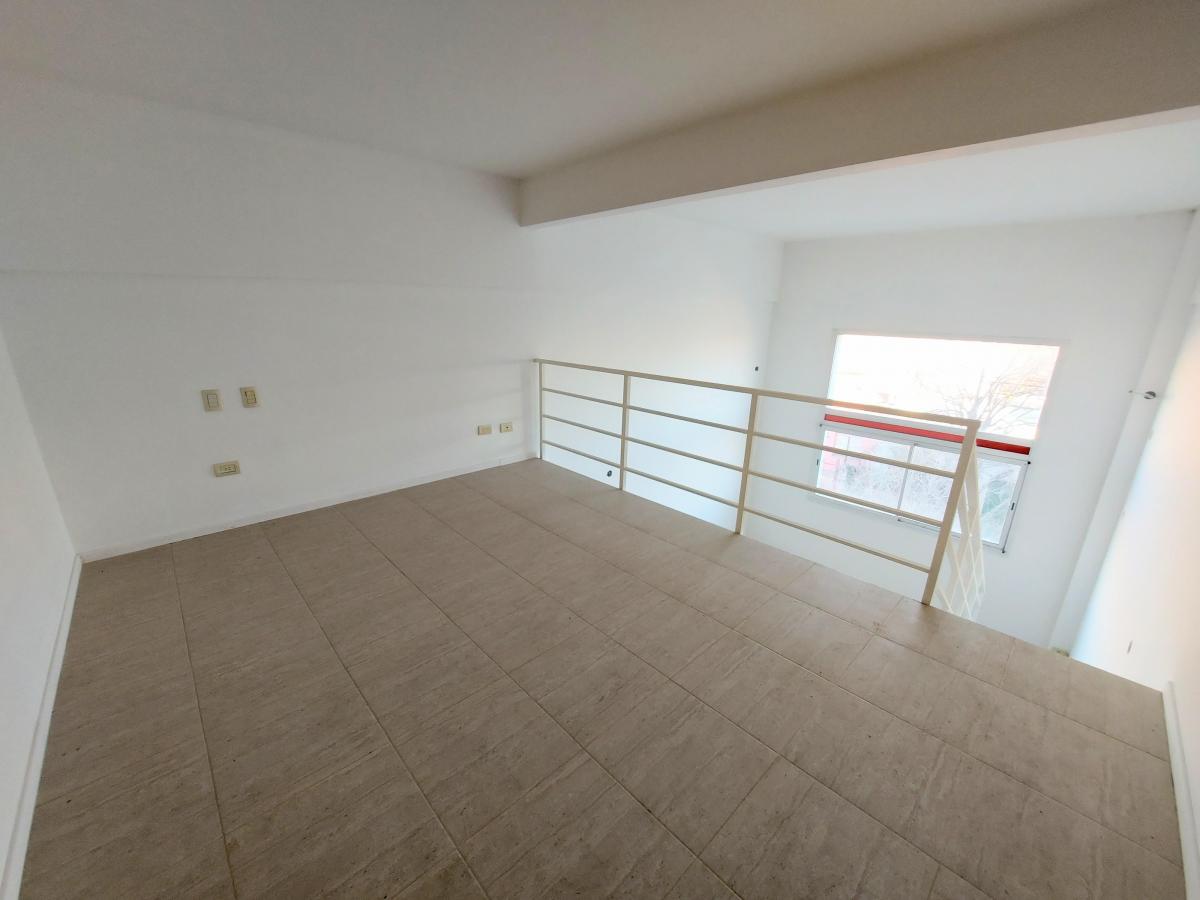Foto de HERMOSO DEPARTAMENTO 2 AMB. TIPO LOFT - INCREIBLE OPORTUNIDAD., imagen 3