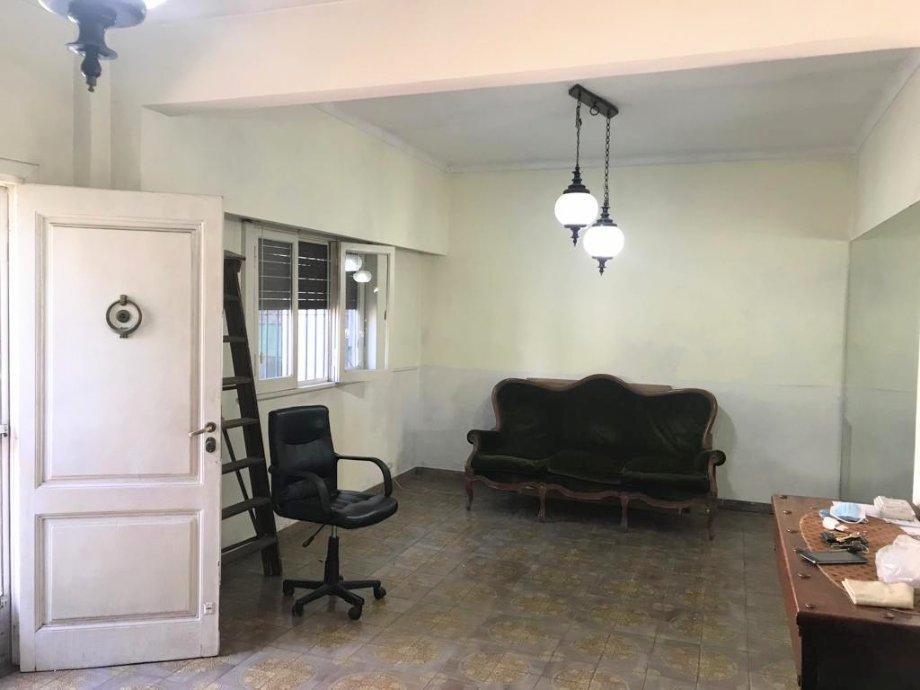 OPORTUNIDAD - DEPTO TIPO CASA INTERNO 4 AMB. CON 2 PATIOS Y TERRAZA