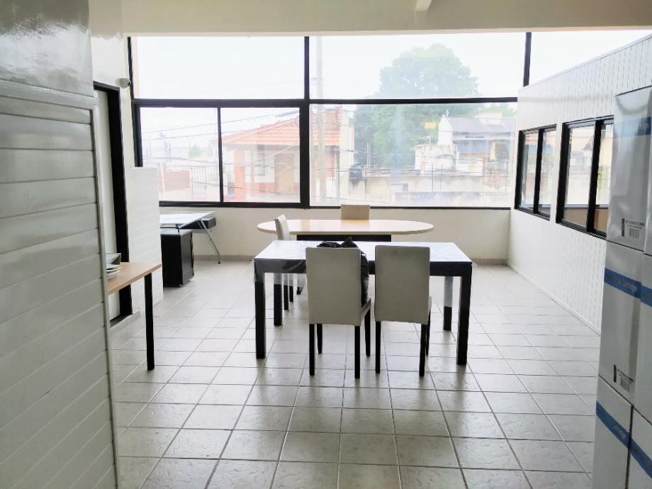 Nuevo Precio - Excelente Galpon de 295 m² en 2 Plantas con Oficinas 1