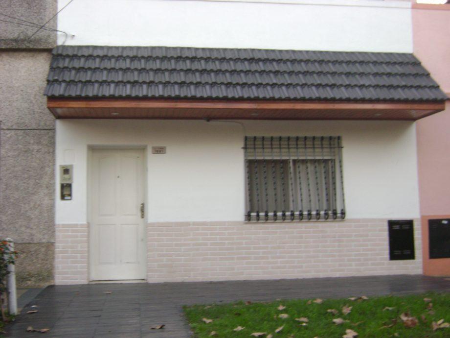 CASA PH 3 AMBIENTES CON TERRAZA Y QUINCHO