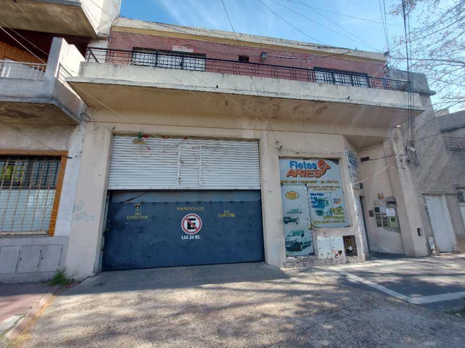 Galpón de 275 m² con Local U Oficina 3