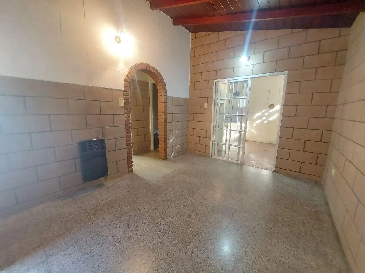 DEPTO TIPO CASA INTERNO 2 AMB CON PATIO 3