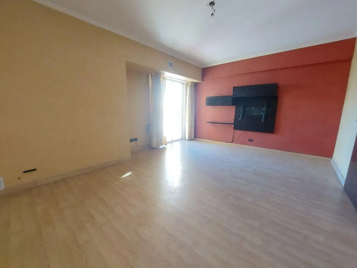 HERMOSO DEPARTAMENTO 2 AMBIENTES EN EXCELENTE UBICACIÓN 3