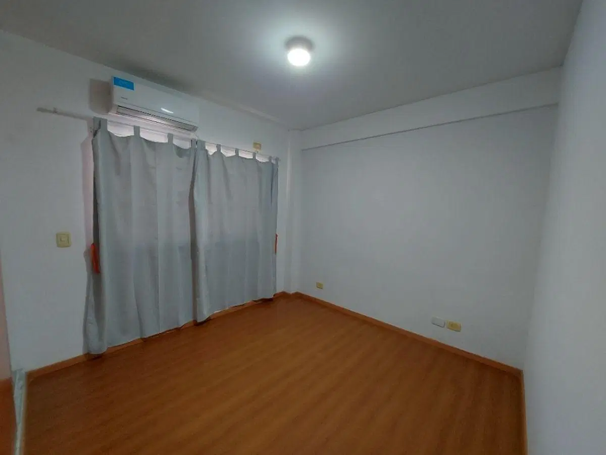 HERMOSO DEPARTAMENTO 2 AMBIENTES 5
