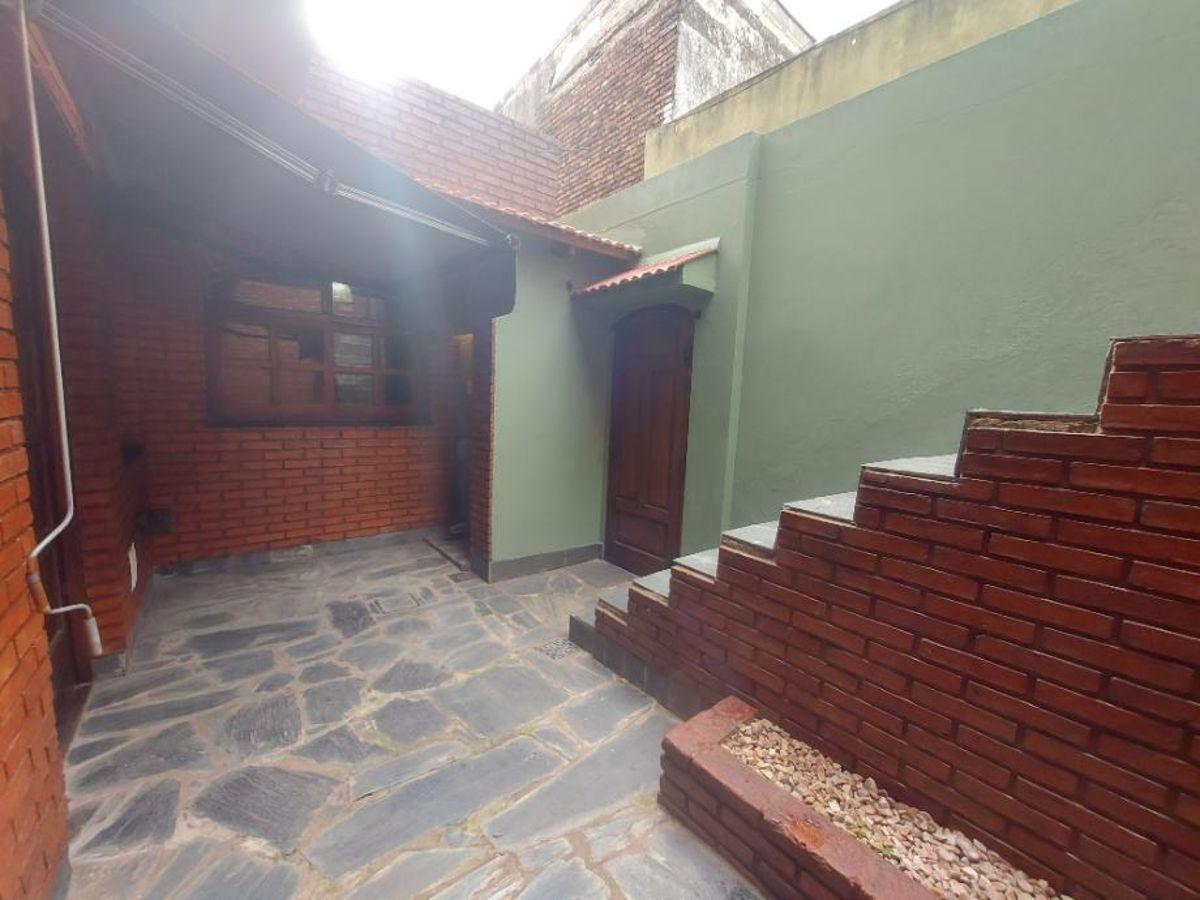 Foto de HERMOSO DEPTO TIPO CASA INTERNO 3 AMBIENTES CON PATIO, imagen 3