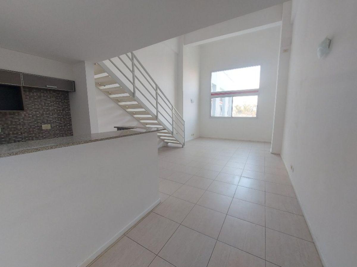 Foto de HERMOSO DEPTO 2 AMBIENTES TIPO LOFT, imagen 2