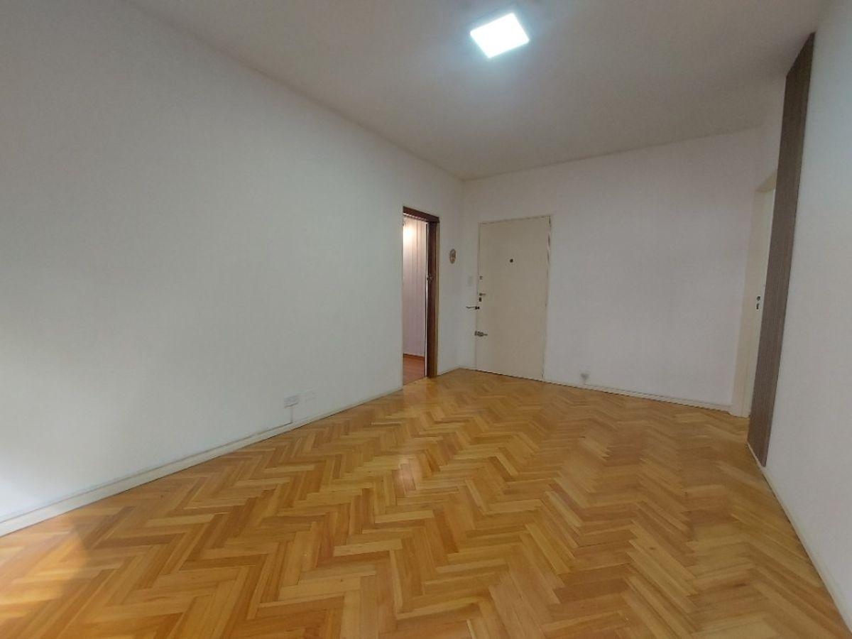 Foto de MUY LINDO DEPARTAMENTO 3 AMBIENTES AL FRENTE, imagen 2