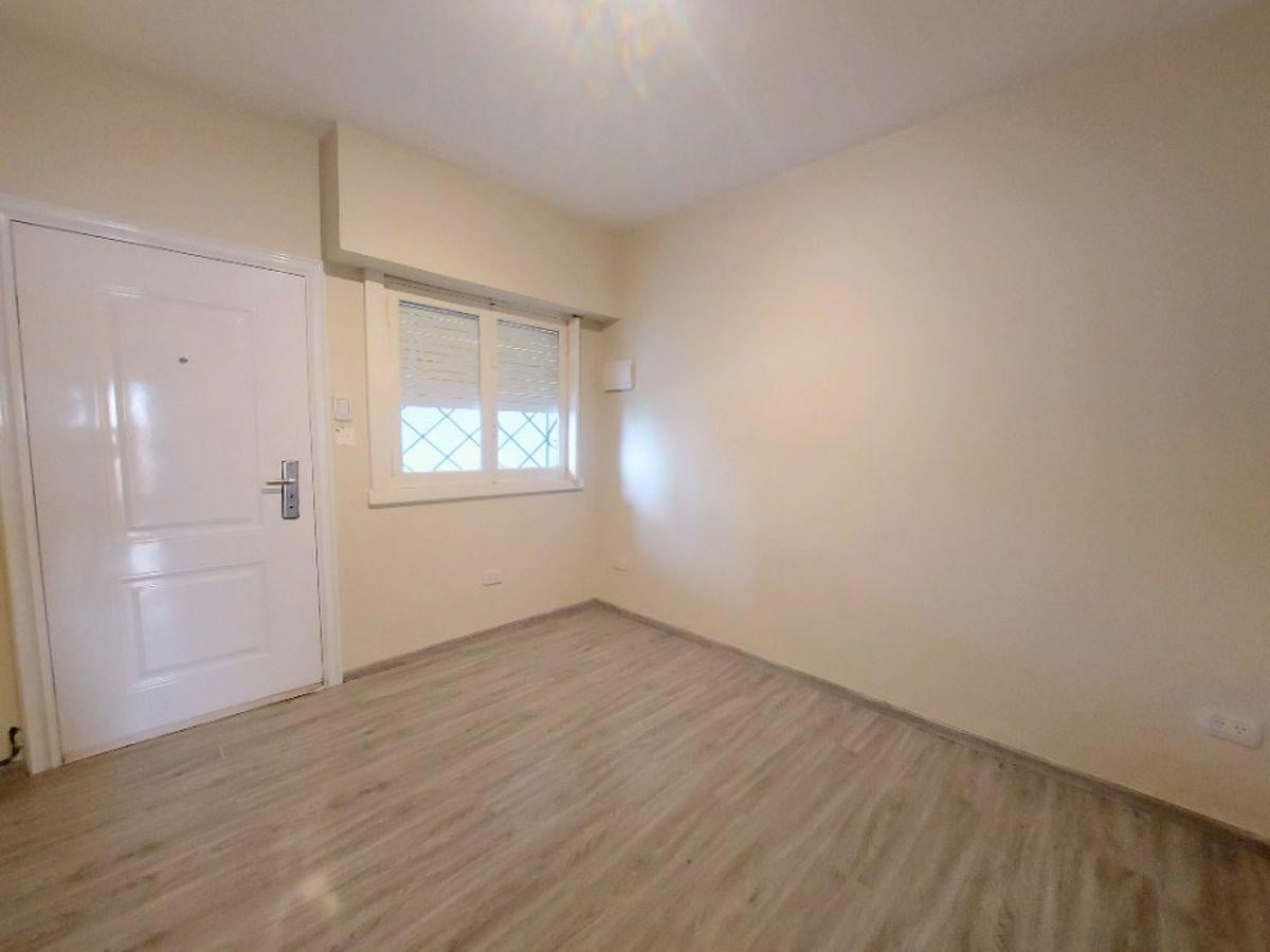 Foto de HERMOSA CASA PH 3 AMBIENTES CON JARDIN, GARAGE, PATIO Y TERRAZA, imagen 2
