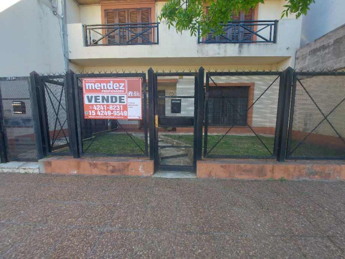Foto de DEPTO TIPO CASA AL FRENTE 3 AMBIENTES CON JARDIN Y PATIO, imagen 1