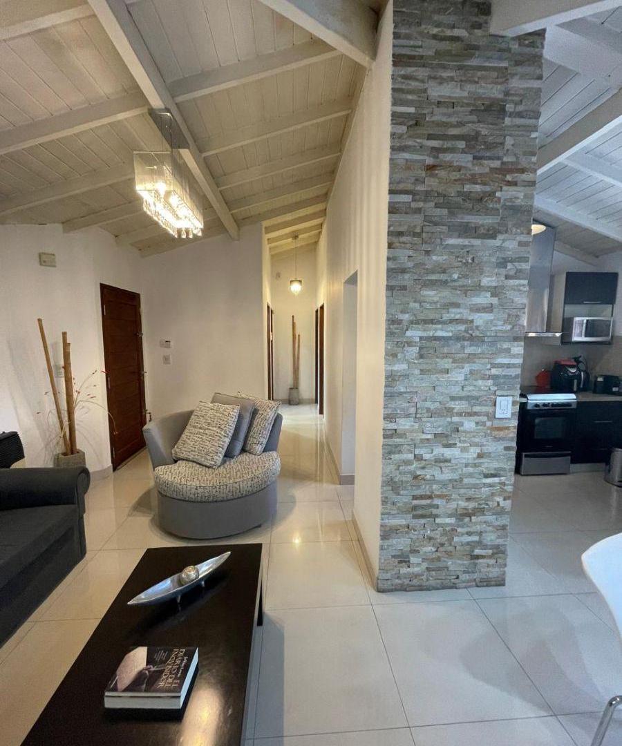 Foto de Casa PH independiente en Venta en Turdera, imagen 2