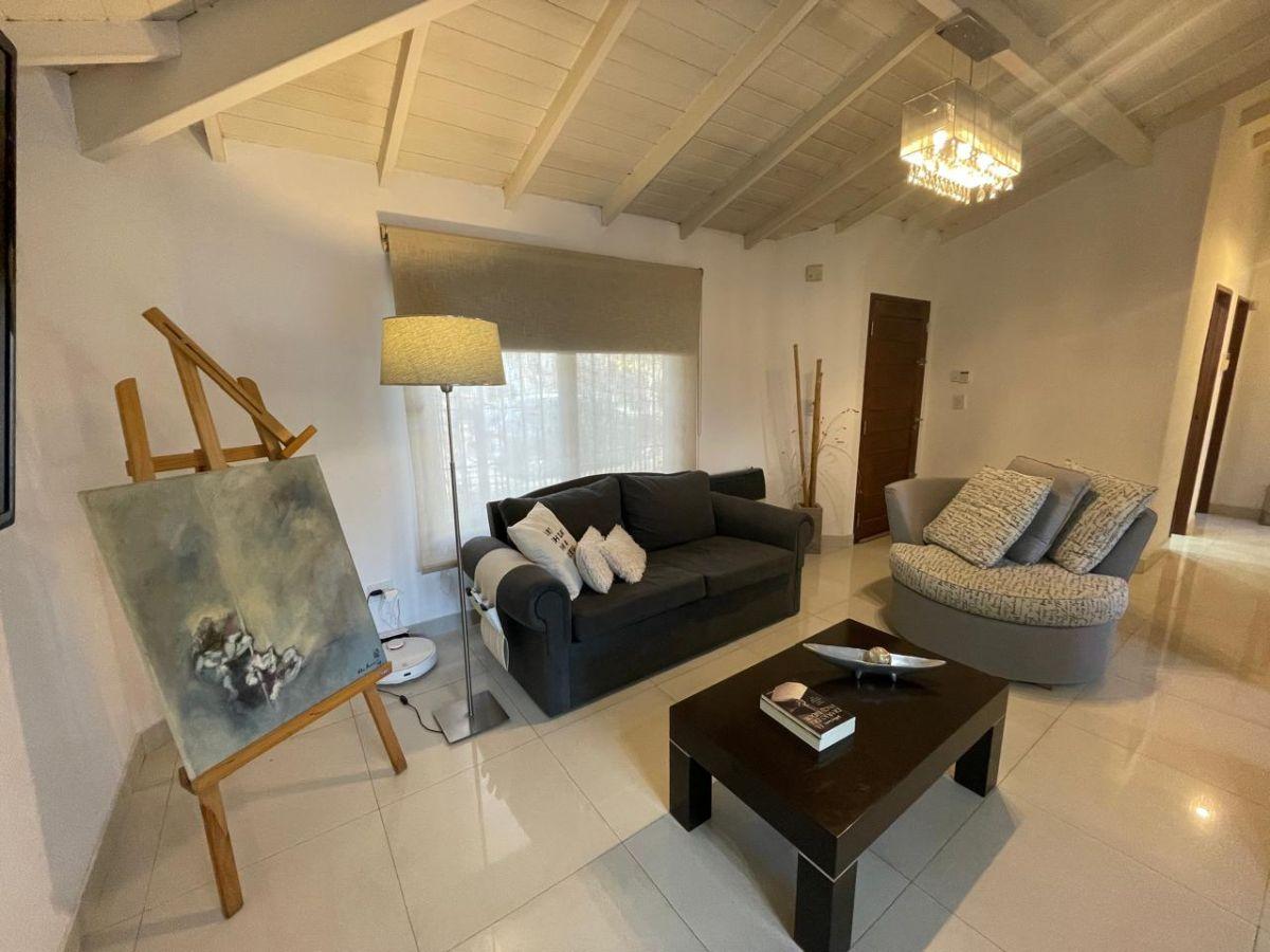 Foto de Casa PH independiente en Venta en Turdera, imagen 5