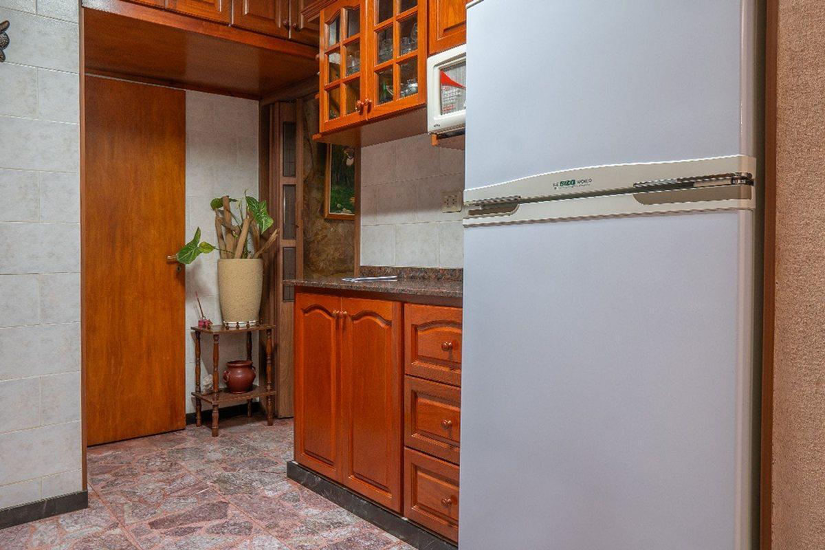 Venta, Excelente Casa Impecable en G. Baigorria 3