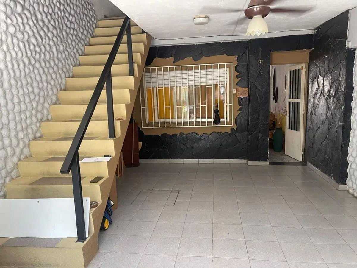 Venta dos casas en una  con local comercial 2