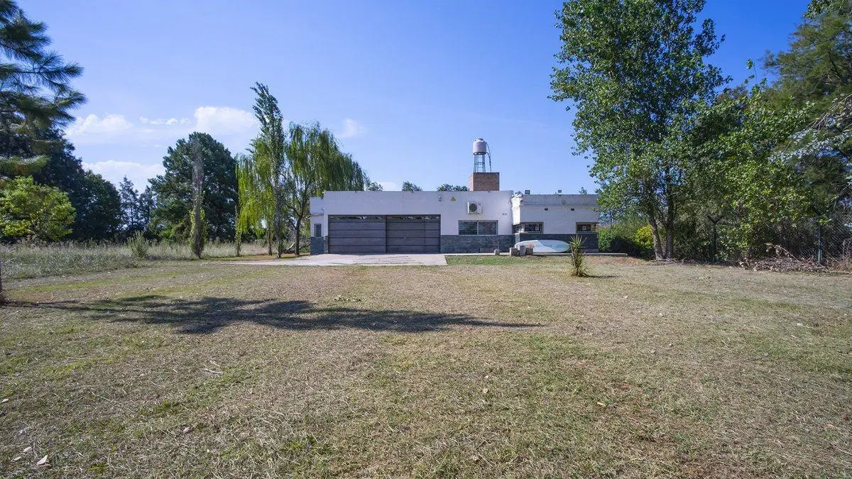Venta Casa 4 ambientes en Ibarlucea 2