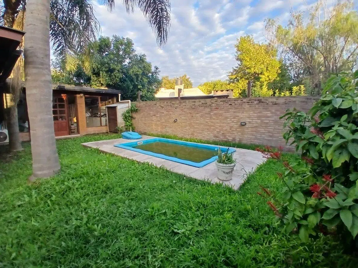 Hermosa casa de 3 dormitorios en Ricardone 5