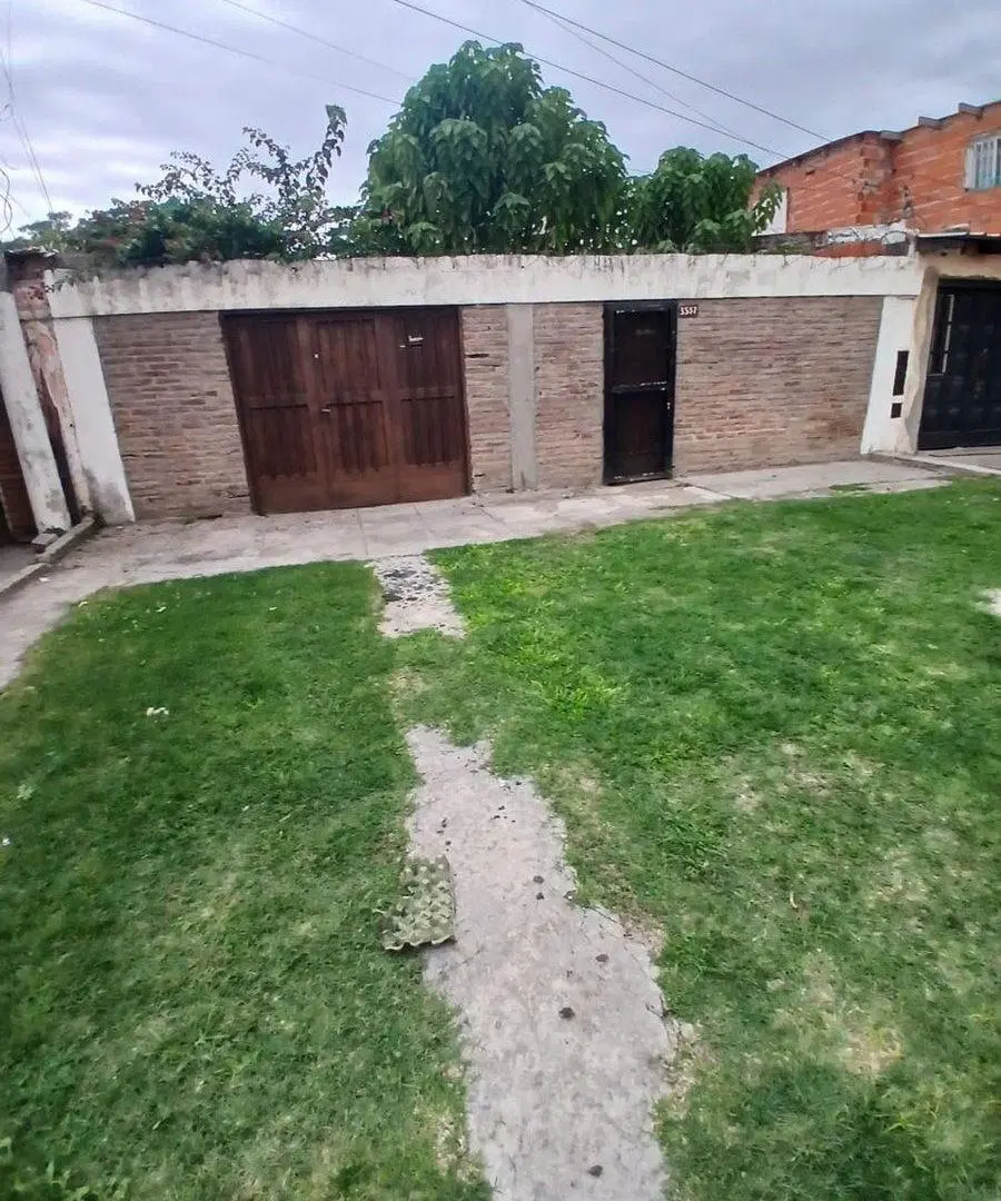 OPORTUNIDAD CASA EN BARRIO SAN MARTIN 3