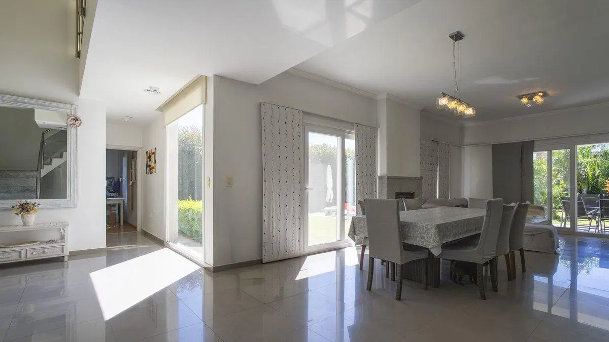 Venta casa de 4 dormitorios en Kentucky 2