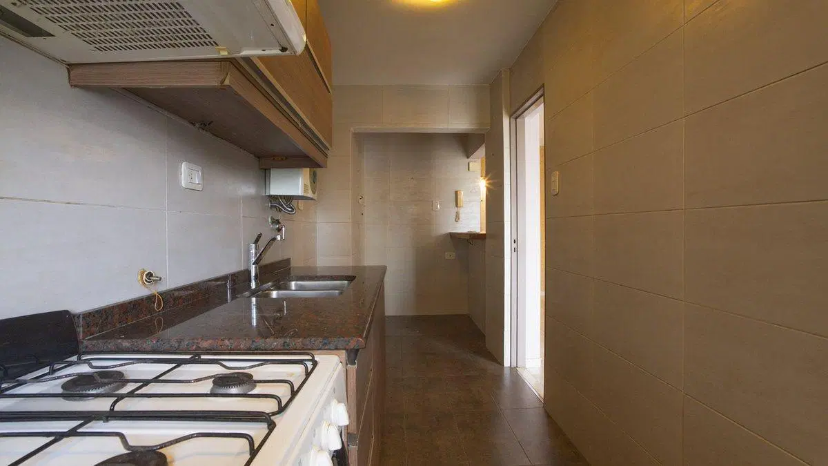 VENTA DPTO DOS DORMITORIOS + COMODÍN RECICLADO 4