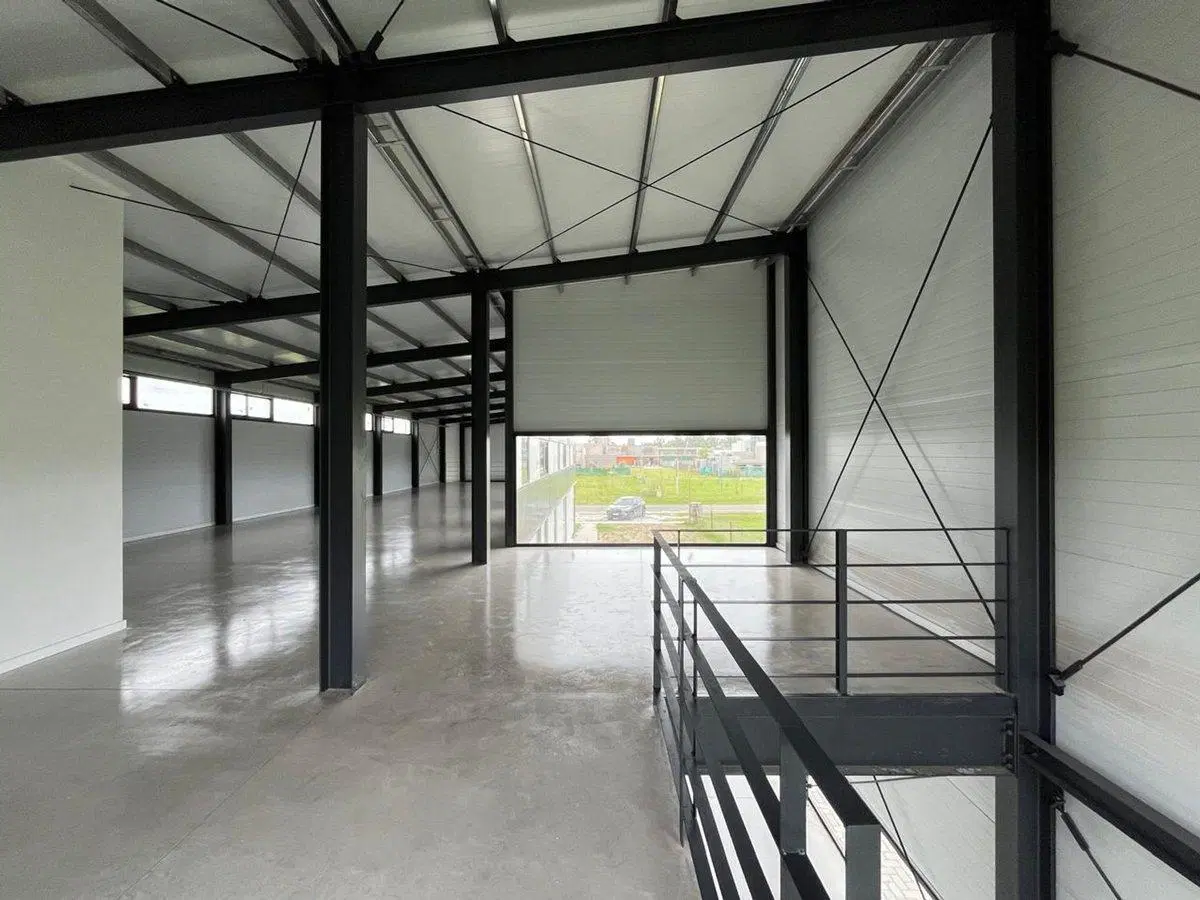 VENTA- Imponente Local a Estrenar en Don Mateo 4