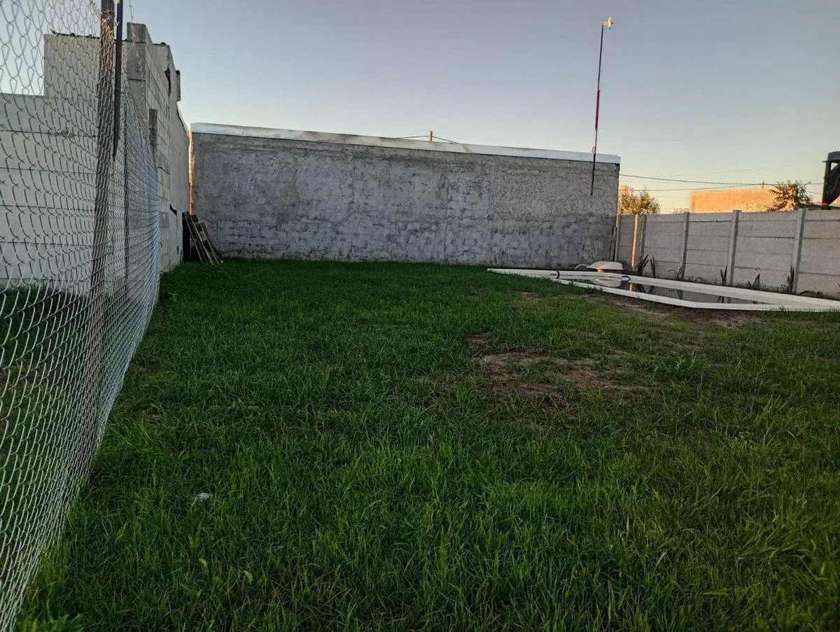 VENTA TERRENO 240 m² CON PILETA PUERTO SAN MARTIN 3