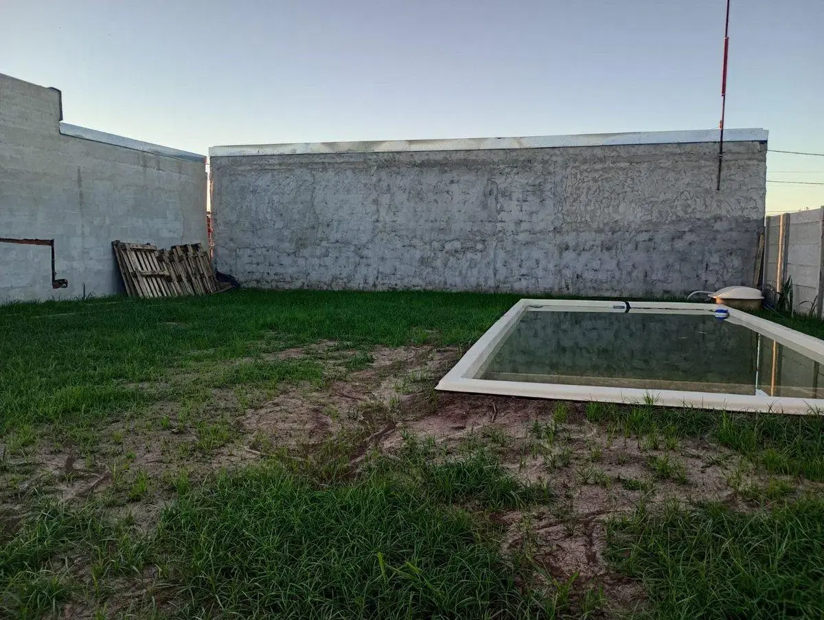 VENTA TERRENO 240 m² CON PILETA PUERTO SAN MARTIN 2