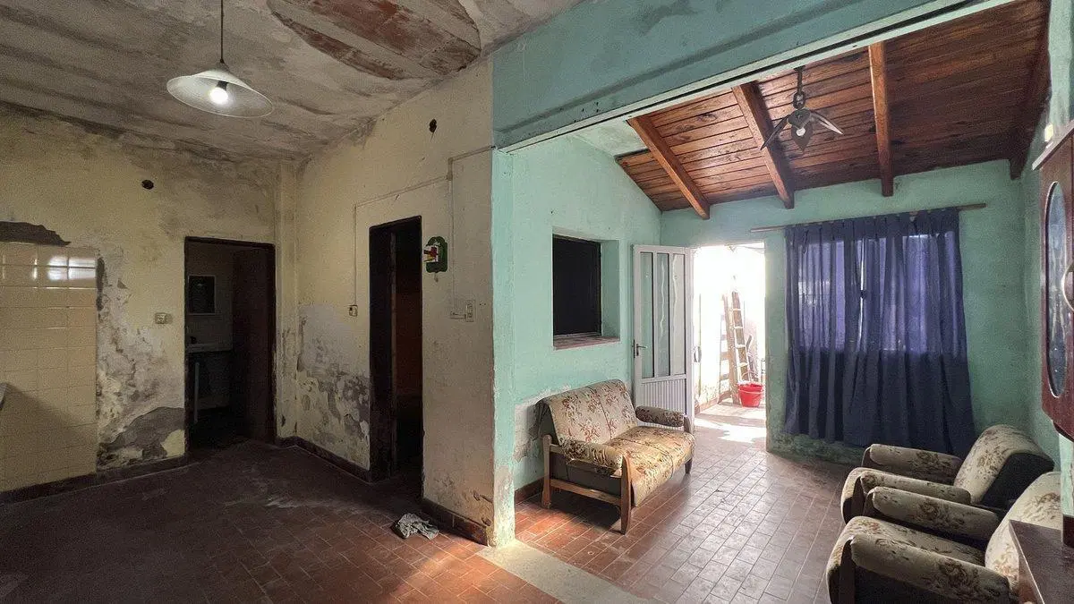 VENTA CASA A RECICLAR B. INDUSTRIAL OPORTUNIDAD 3