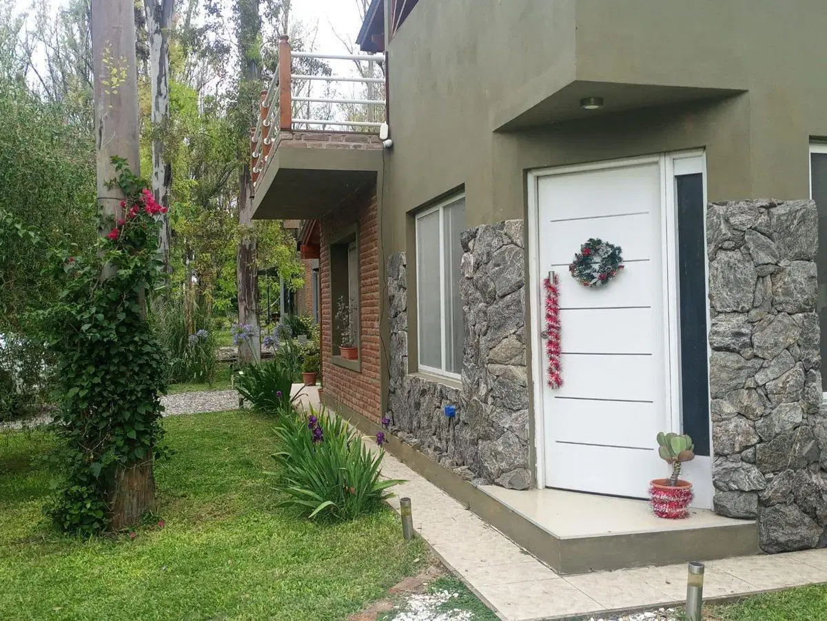 Casa en venta 3 dorm. Campo Timbó barrio cerrado 2