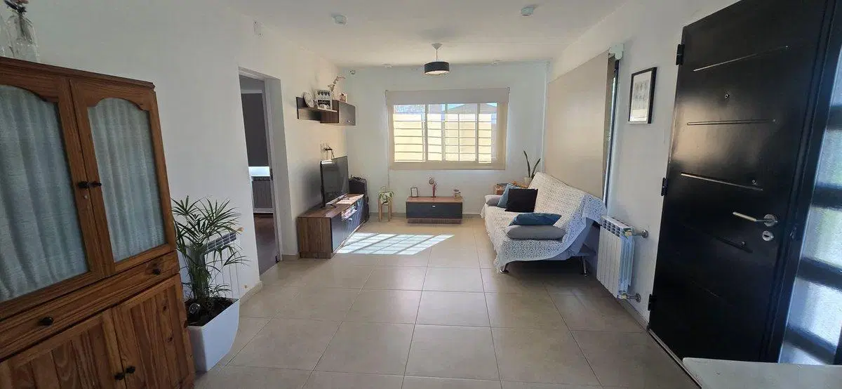 CASA DE 3 DORMITORIOS EN VENTA EN ZAVALLA 2