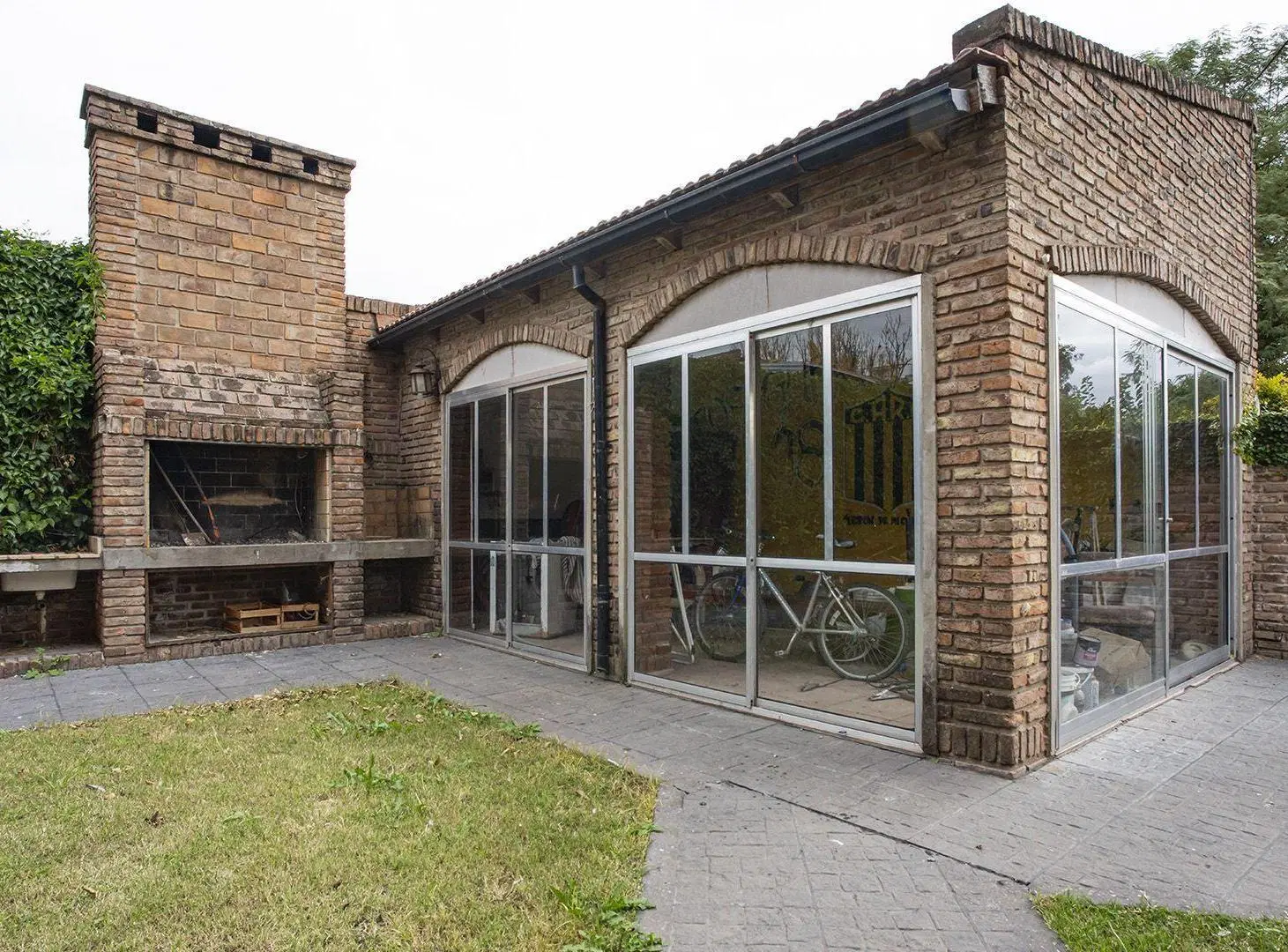 VENTA CASA 3 DORMITORIOS EN ZAVALLA 5