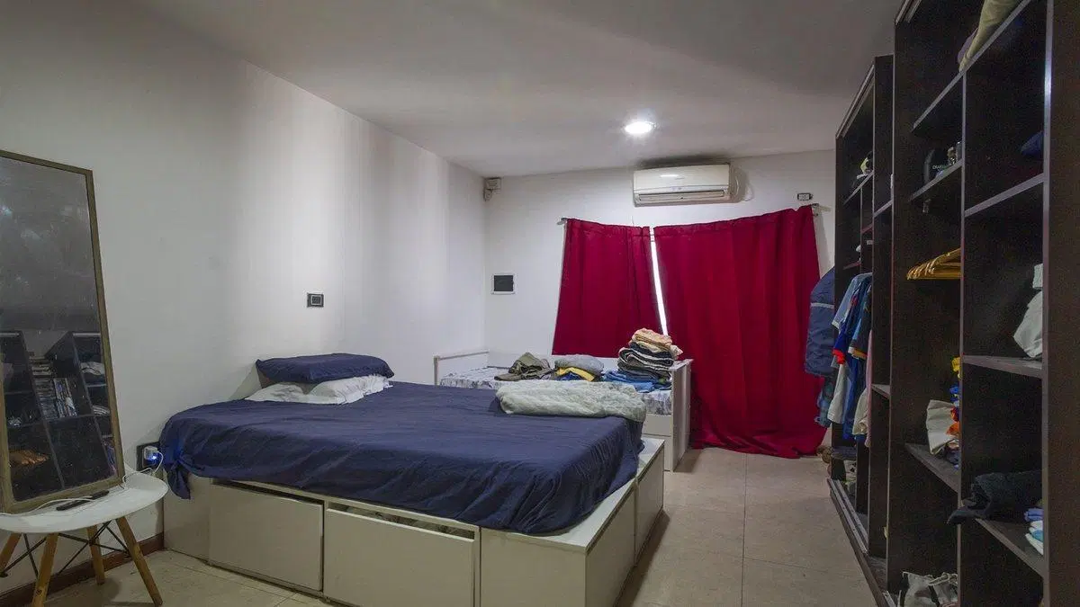 CASA EN VENTA 1 DORMI, PILETA-QUINCHO EN YBARLUCEA 5