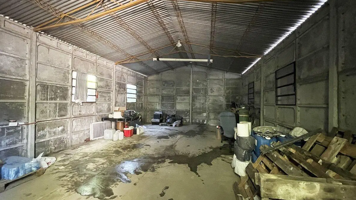 LOTE MAS GALPON EN VENTA - GRANADERO BAIGORRIA 2