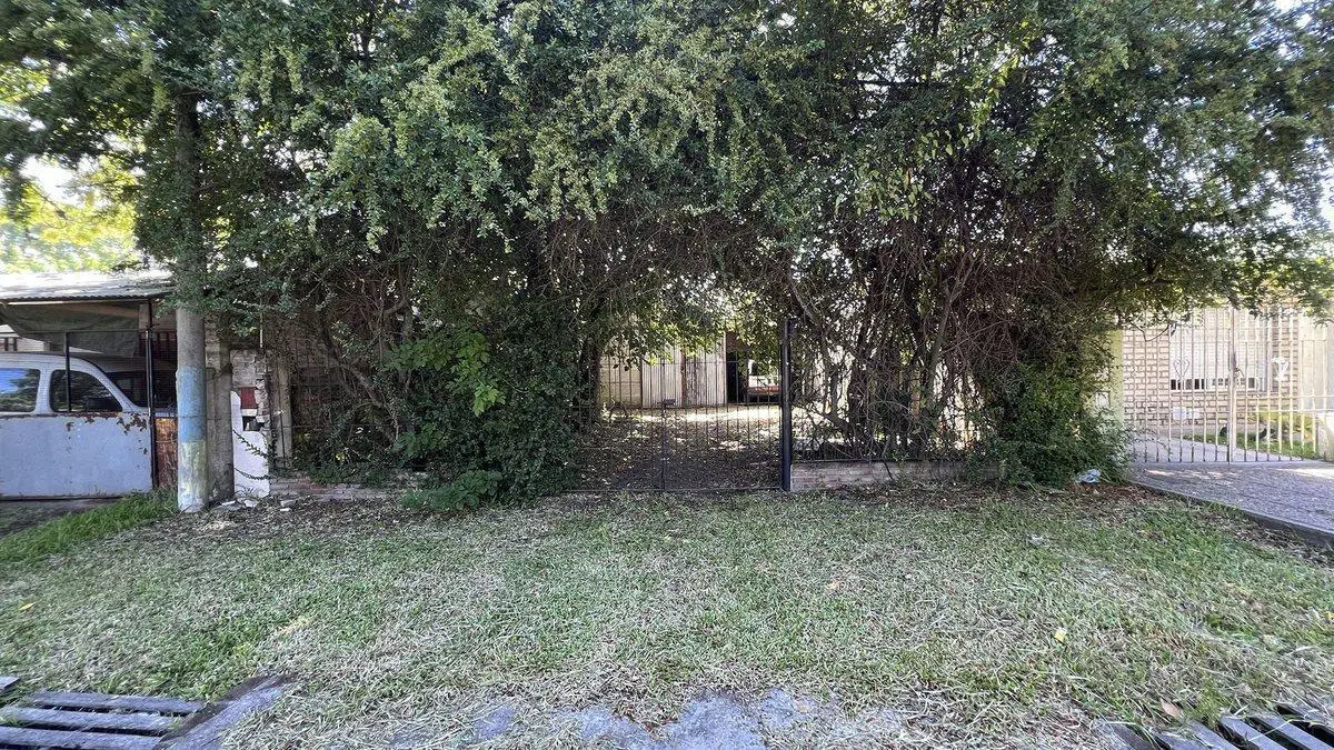 LOTE MAS GALPON EN VENTA - GRANADERO BAIGORRIA 5