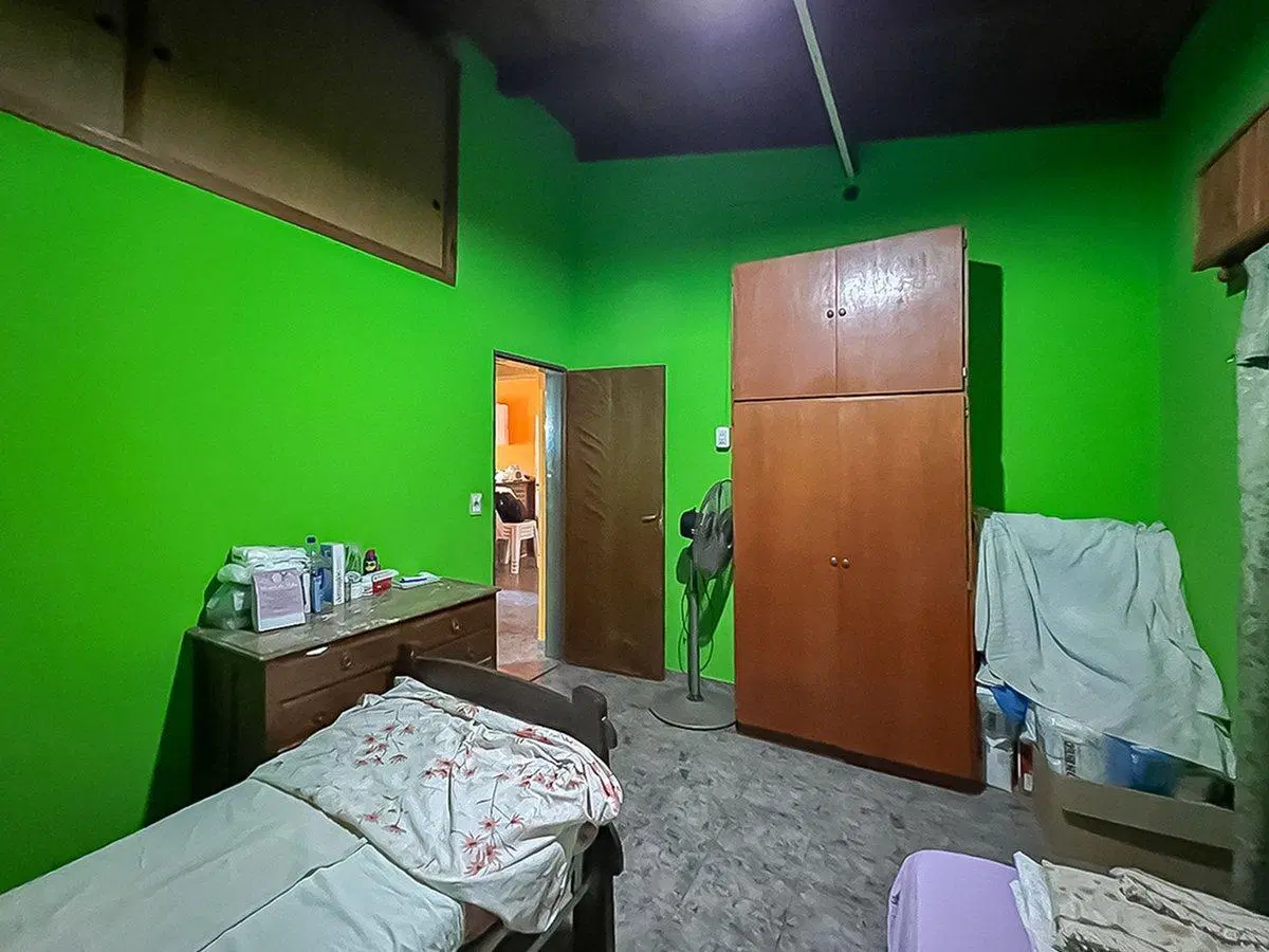 venta casa dos dormitorios y con  duplex atras 5