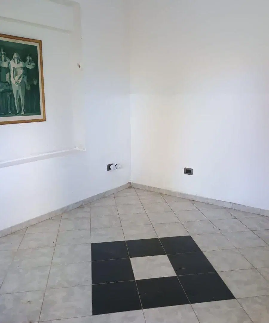 VENTA CASA EN FISHERTON DE 3 DORMITORIOS 3