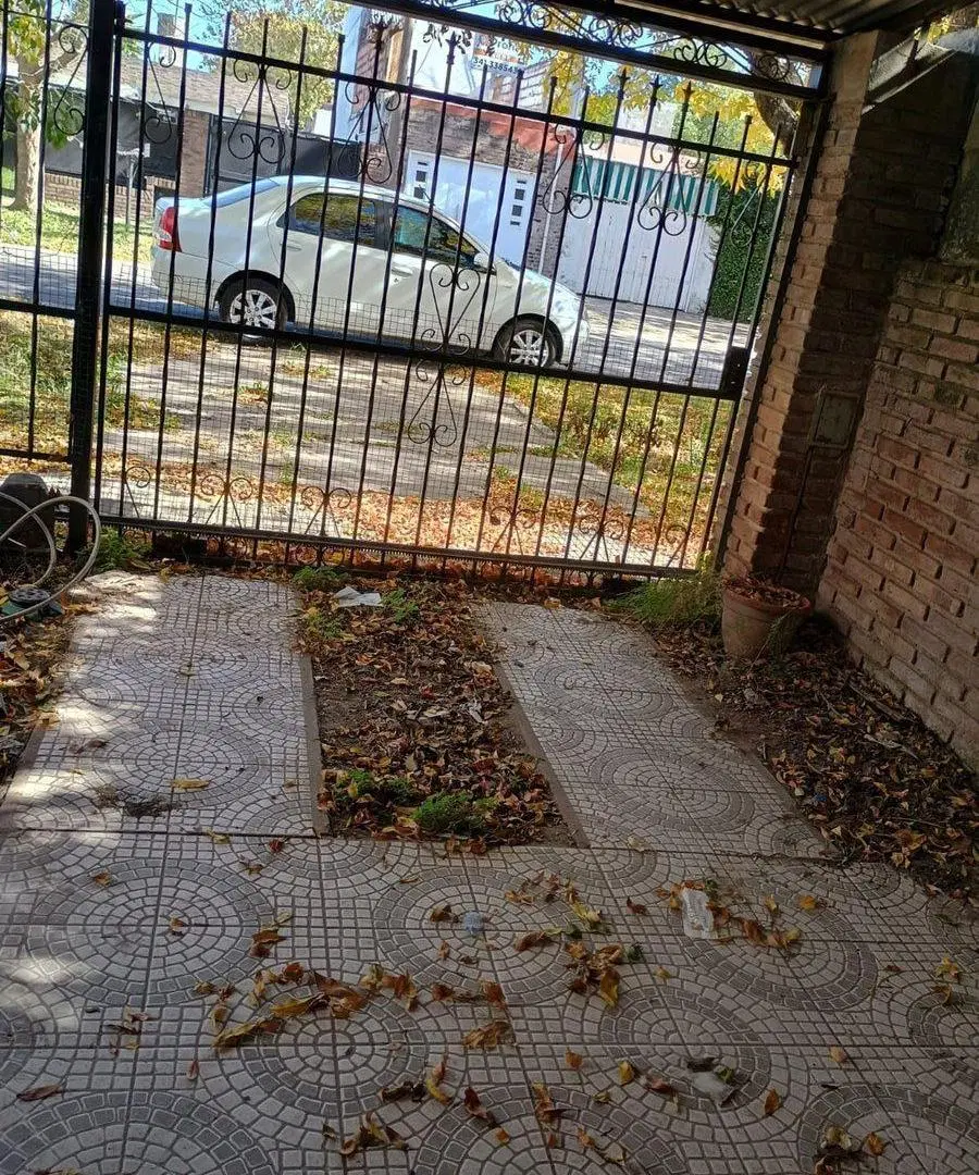 VENTA CASA EN FISHERTON DE 3 DORMITORIOS 5