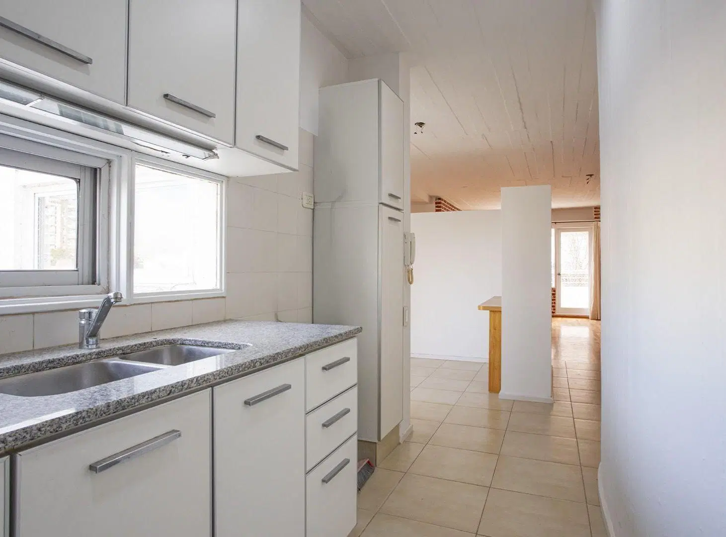 VENTA DPTO 2 DORMITORIOS CON QUINCHO Y PARRILLERO 2
