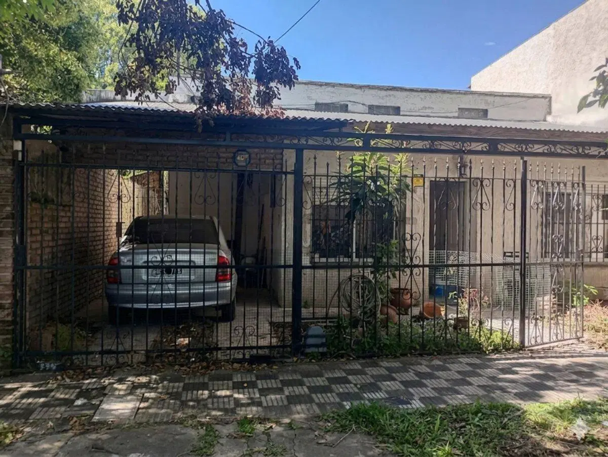ALQUILER CASA EN FISHERTON DE 3 DORMITORIOS 2