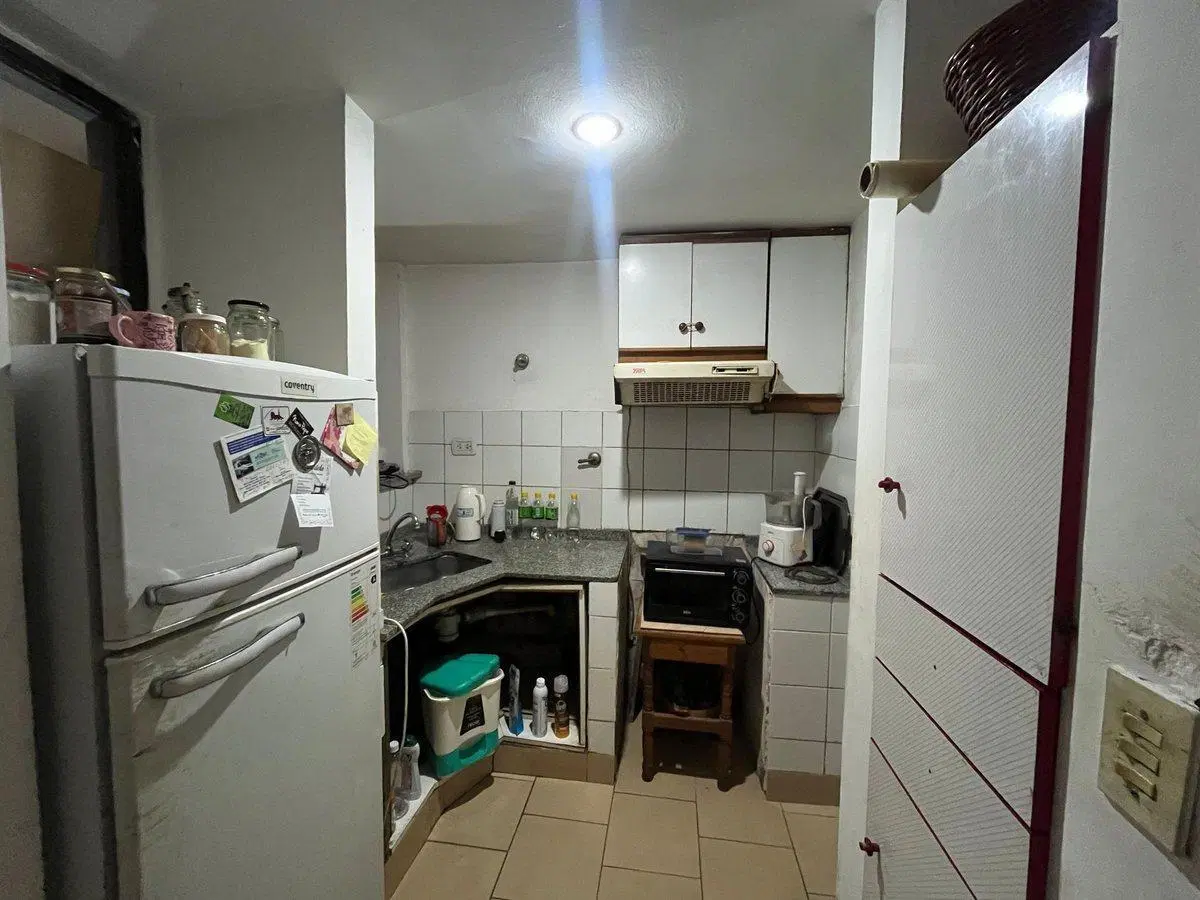 Depto Monoambiente con patio a reciclar, Pichincha 4