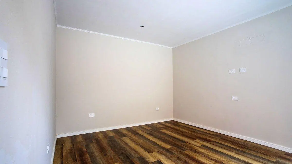 VENTA PASILLO UNICO TRES DORMITORIOS LOURDES 5