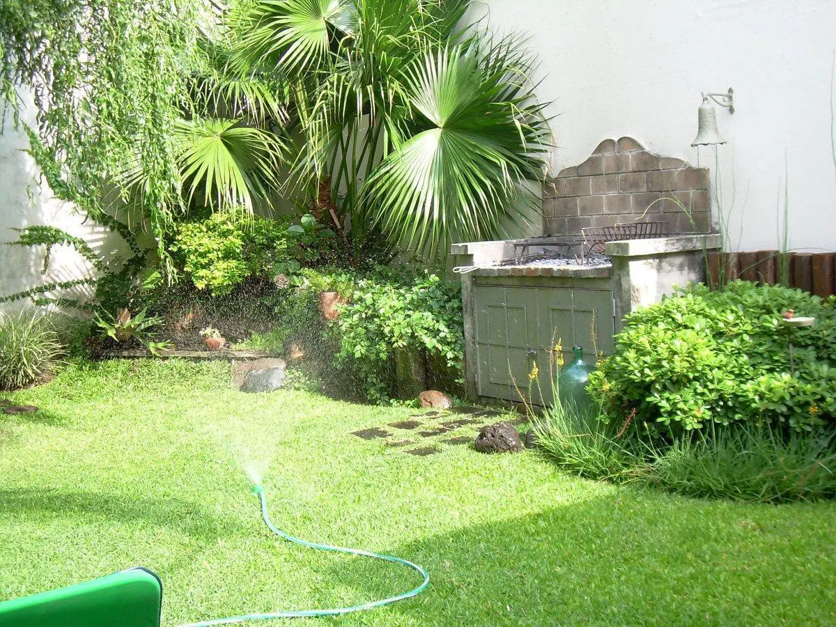 ALQUILER CASA INTERNA DE PASILLO AMOBLADA 5