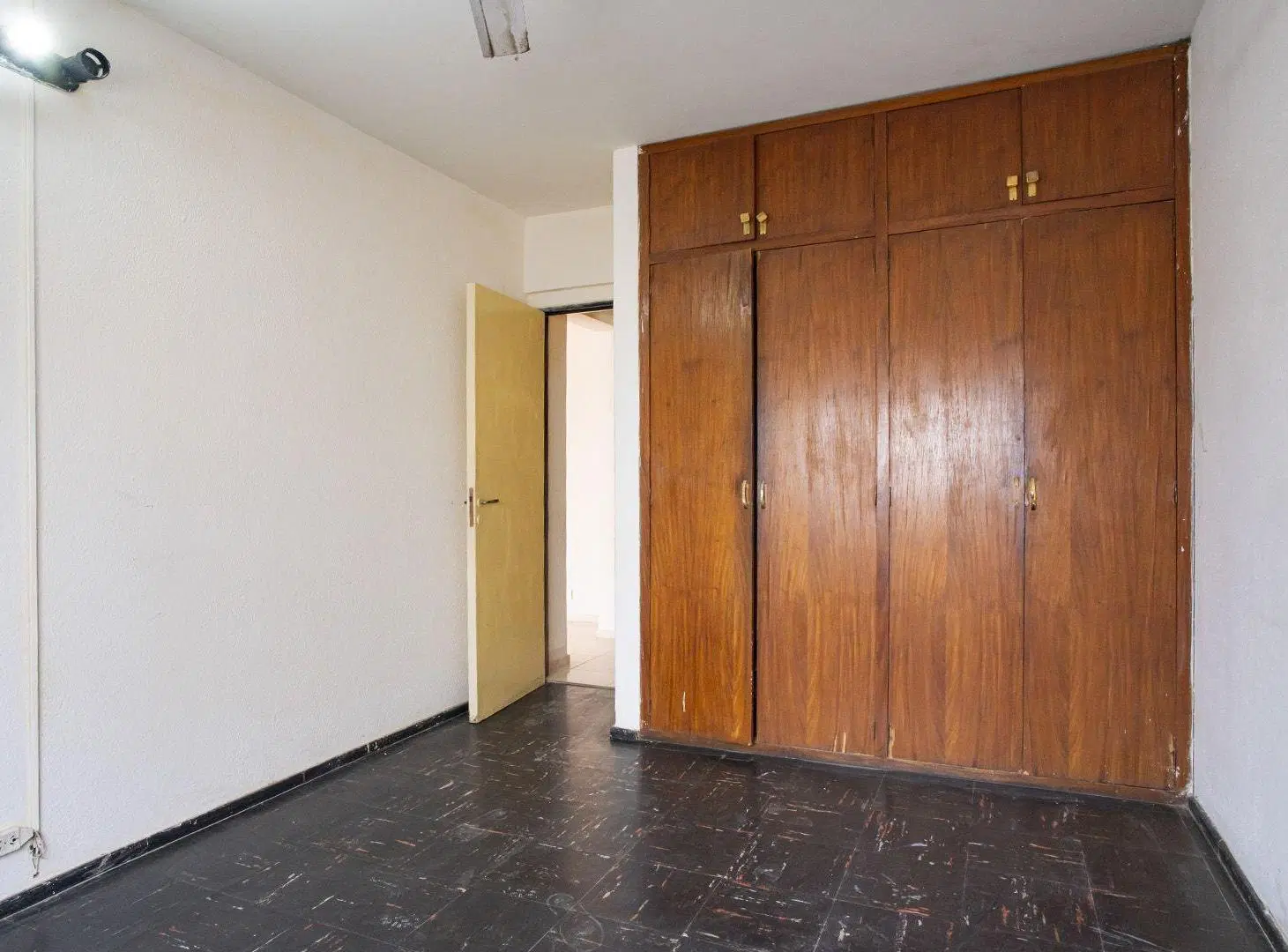 VENTA DEPARTAMENTO 1 DORMITORIO, BARRIO CENTRO 4