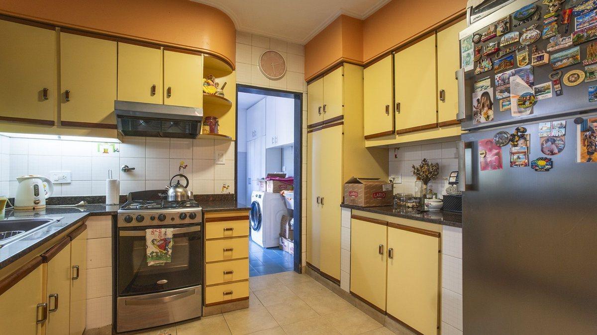 Foto de VENTA/PERMUTA CASA 3 DORMITORIOS-PISCINA-COCHERA, imagen 3