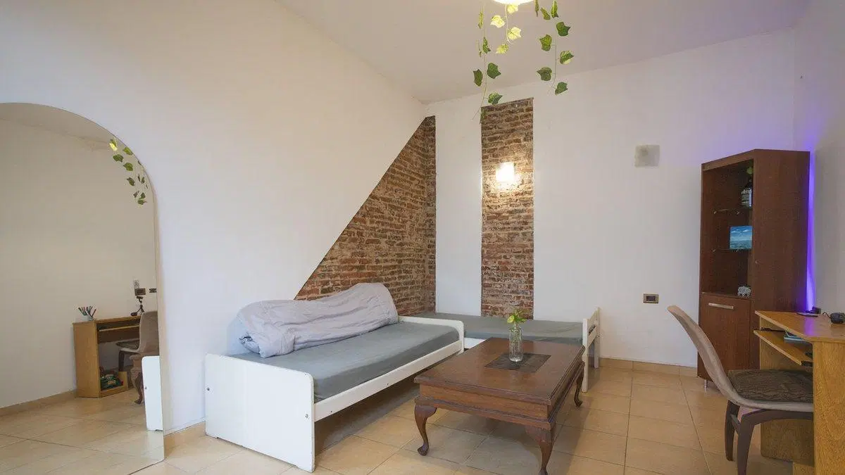 VENTA DEPARTAMENTO PASILLO 1 DORMITORIO "NO PH". 5