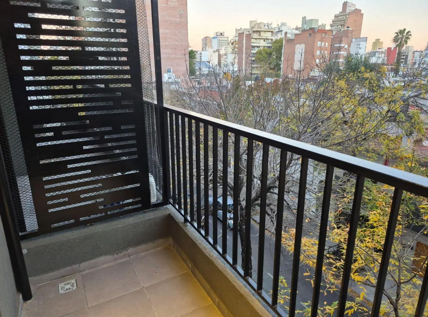 VENTA MONOAMBIENTE CON BALCON EN PICHINCHA 5