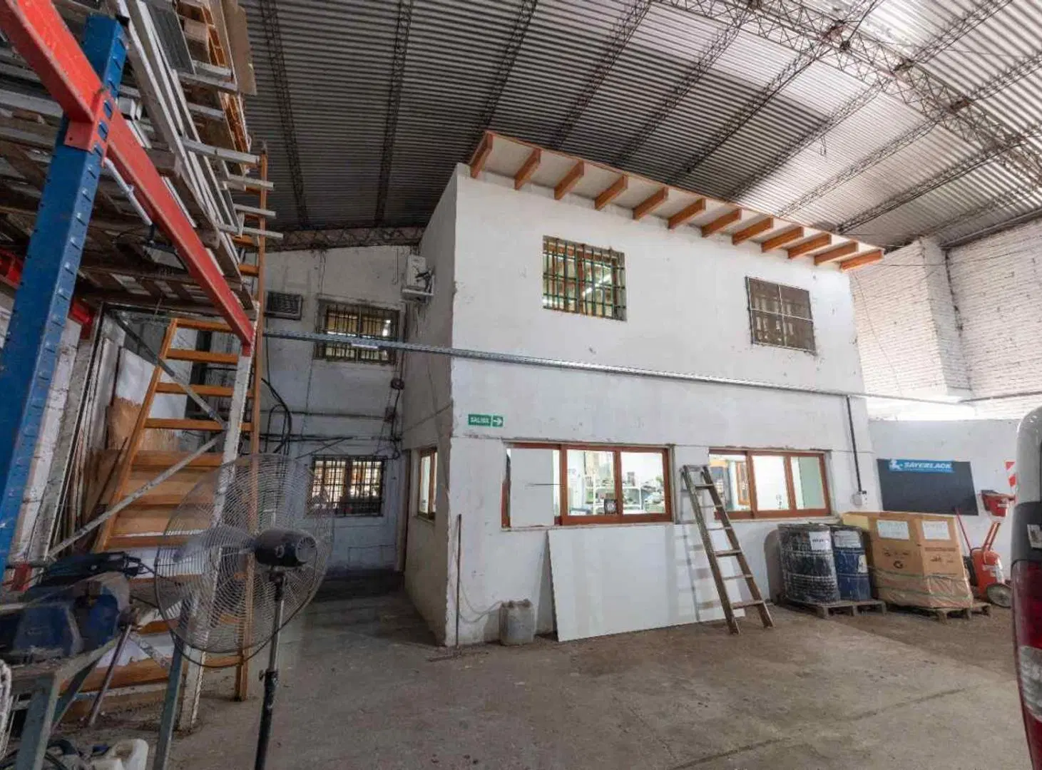 1ha. zona industrial. Planta de logística. Permuta 4