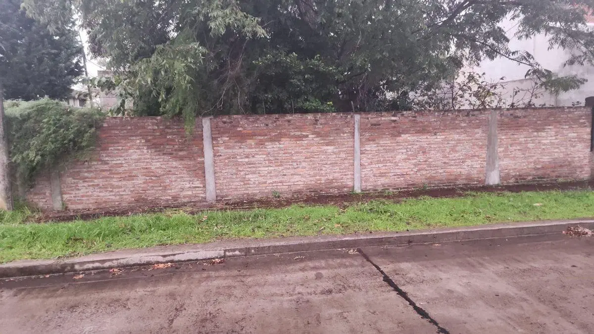 VENTA DE TERRENO EN ESQUINA - B° LA FLORIDA 2