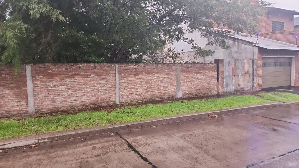 VENTA DE TERRENO EN ESQUINA - B° LA FLORIDA 5