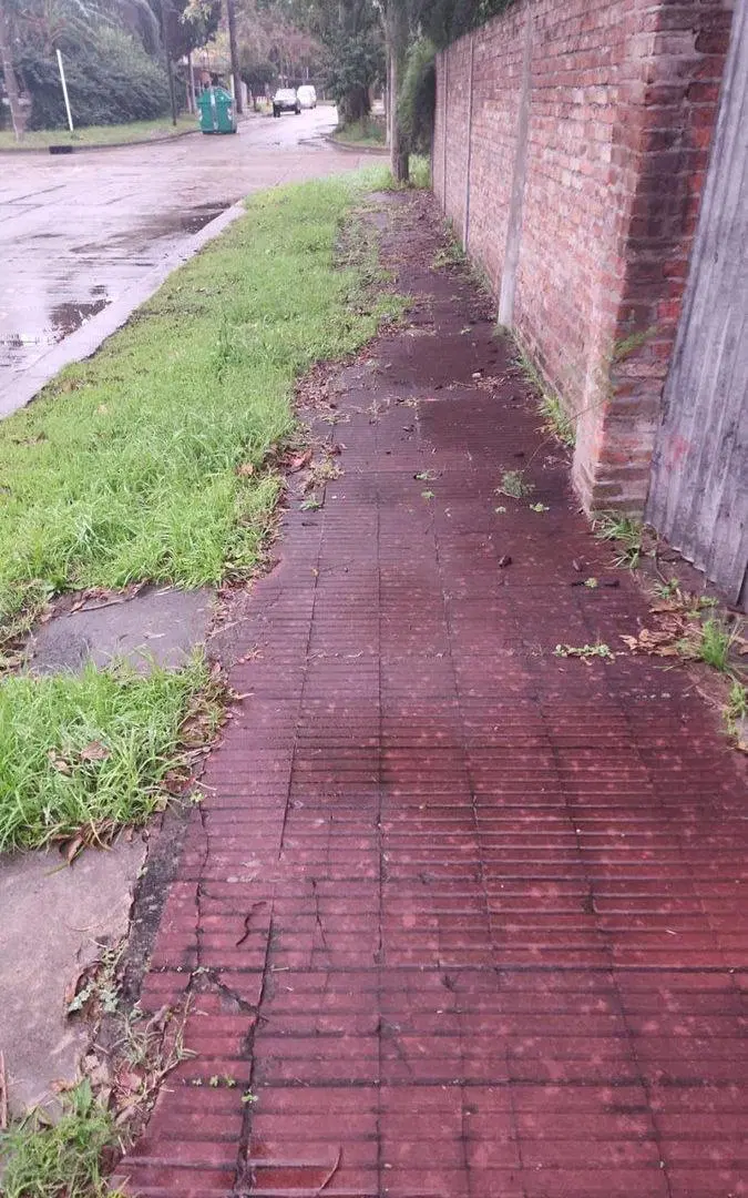 VENTA DE TERRENO EN ESQUINA - B° LA FLORIDA 6